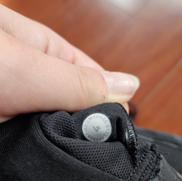 Lululemon y back sports bra - Picture 3 of 4